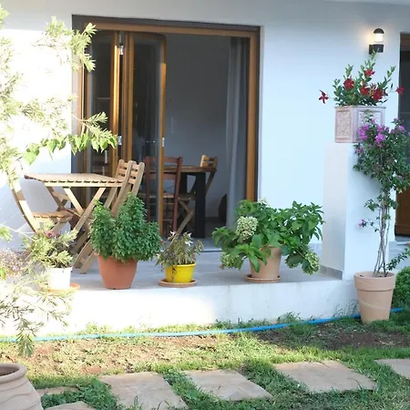 Philia - Olympus Apartman