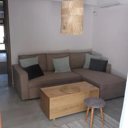 Philia - Olympus لِتوخورو