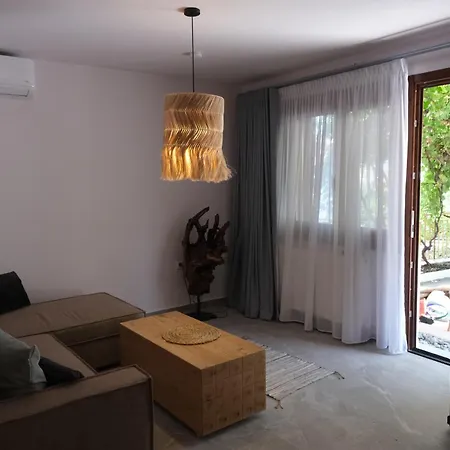 Philia - Olympus * لِتوخورو