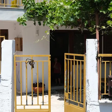 Philia - Olympus 아파트 *